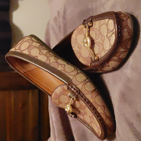 Coach Loafers - Picture 2 of 4